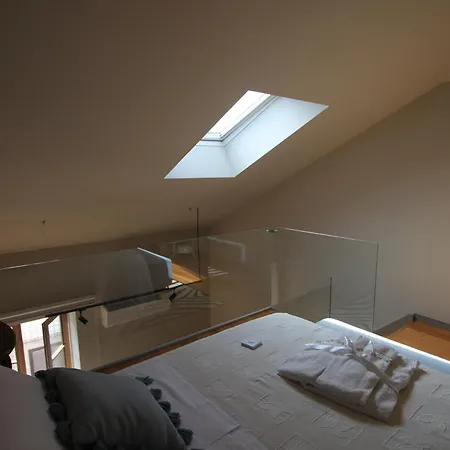 Historic Hideaway Apartment