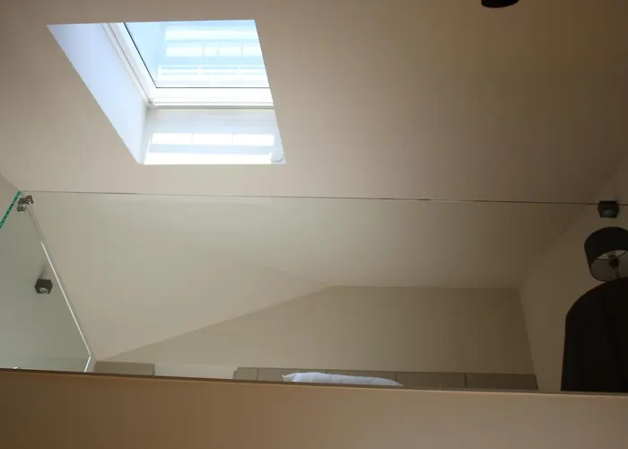 Historic Hideaway Apartment *